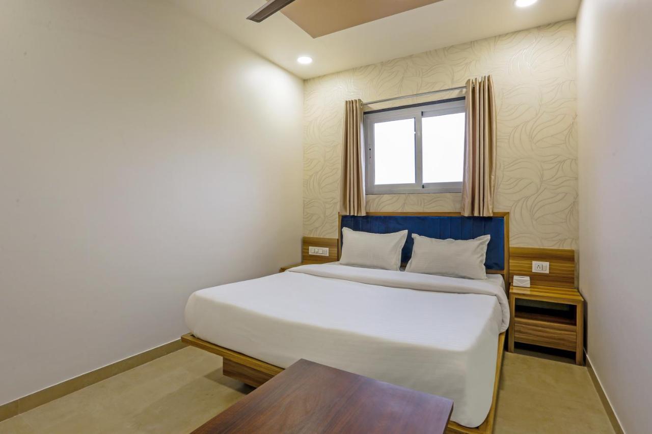 Sai Sagar Lodging & Boarding Ulhasnagar Exterior photo